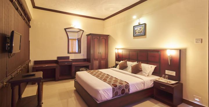 Alleppey Prince Hotel Alappuzha Экстерьер фото
